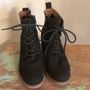 LUCKY Brand Women’s Bootie, size 7